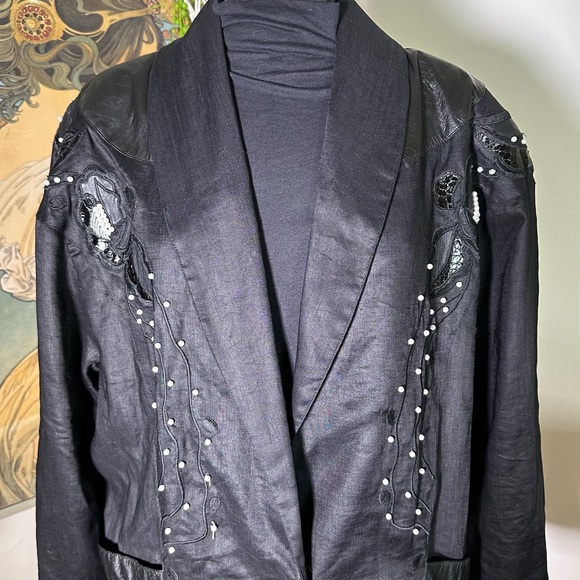 Vintage Thick Black 100% Linen Oversized Blazer w/ Real Leather & Snake Skin - Picture 3 of 10
